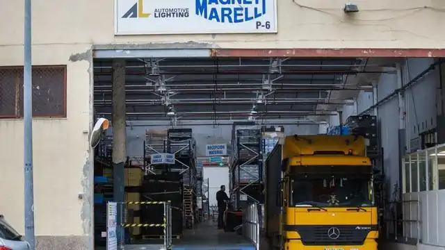 Huelga en Magneti Marelli: Trabajadores luchan contra el cierre de la planta de Santpedor
