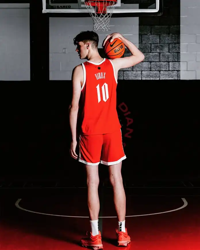 Olivier Rioux: El Gigante del Baloncesto Universitario