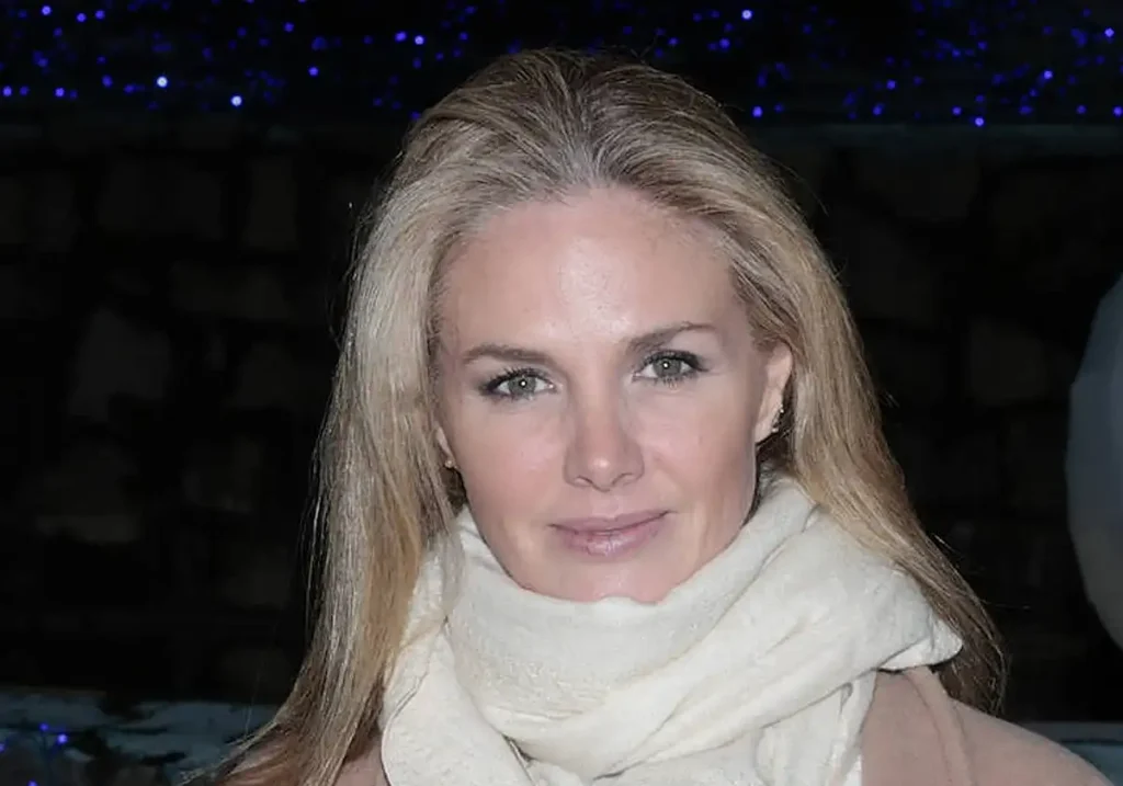 El Impacto de la Intimidad en la Esfera Pública: El Caso de Genoveva Casanova