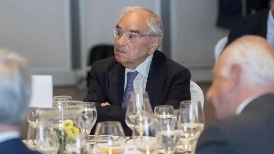 Aplazamiento de Declaraciones en Caso de la Primera Víctima de la Transición Española