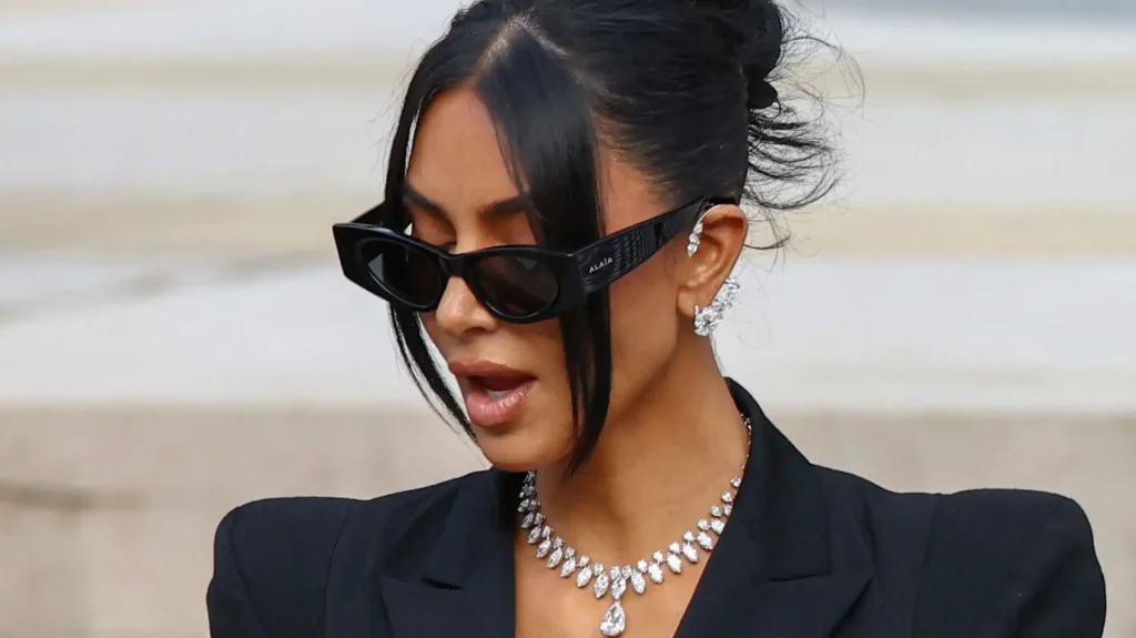El Desafío de Kim Kardashian en su Camino hacia la Abogacía