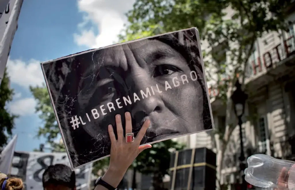 La Falange y su Lucha Judicial por la Libertad de Manifestación