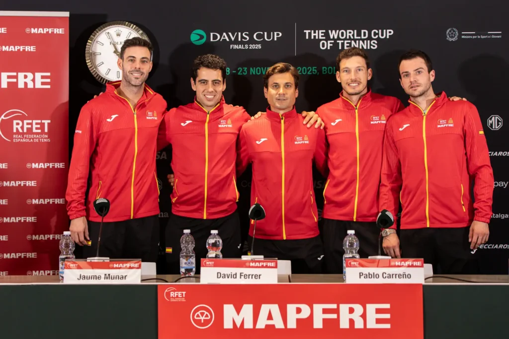 España se Enfrenta a la República Checa en la Copa Davis: Un Duelo Decisivo