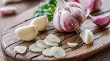El Ajo: Un Antiséptico Natural para la Salud Bucal