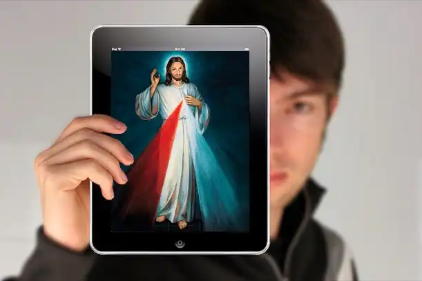 La Nueva Era de la Evangelización: Jóvenes y Redes Sociales