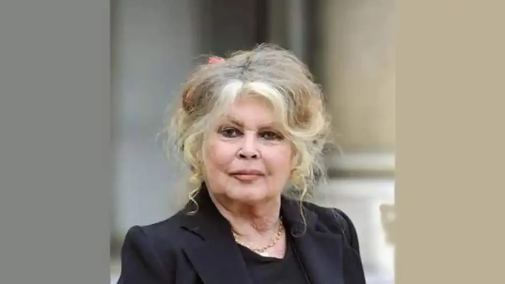 Brigitte Bardot: La Leyenda del Cine Francés en el Hospital de Nuevo