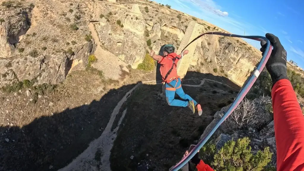 Rope Jump: La Nueva Sensación de Aventura en Aragón