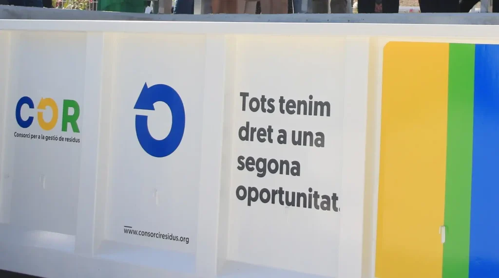 Crisis de Transparencia en el Consorcio de Residuos V5: Demandas del PSPV