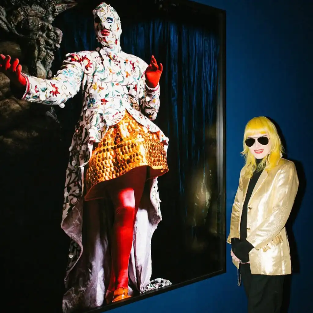 Pam Hogg: Un Legado de Rebeldía y Creatividad en la Moda
