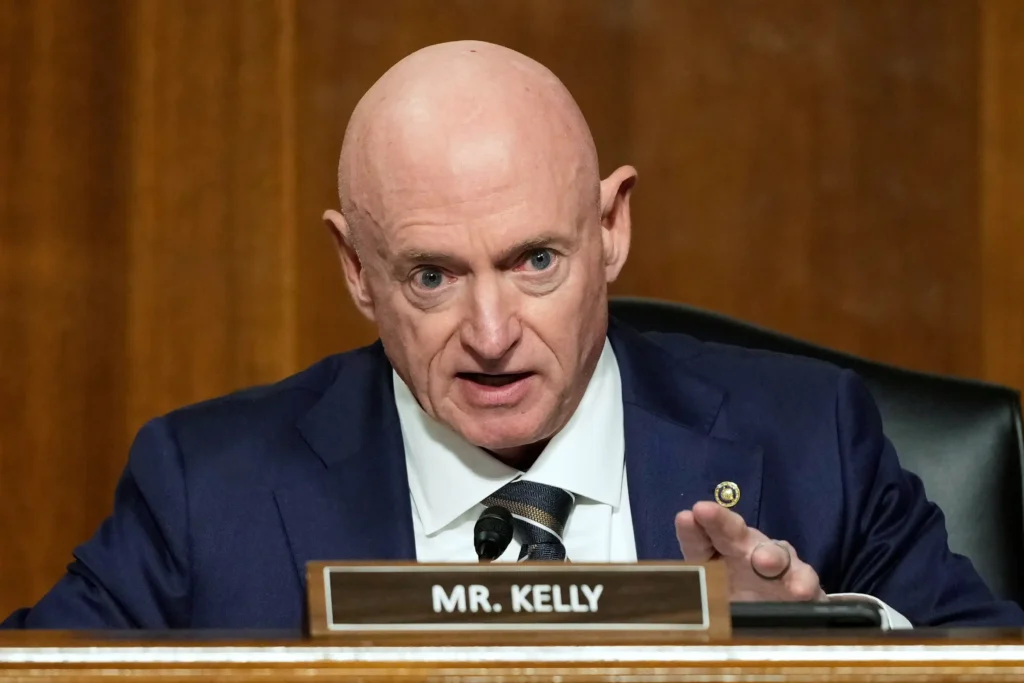 La Tensión entre el Ejército y la Casa Blanca: Un Análisis del Caso Mark Kelly