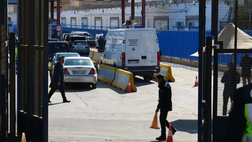 La Reapertura de la Aduana de Melilla: Un Proceso Estancado y Controversial