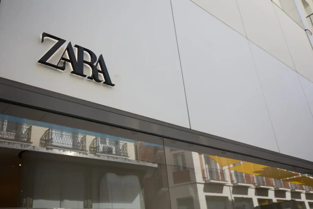 Inditex Alcanzando Nuevas Cimas: Récord de Beneficios y Nuevas Estrategias