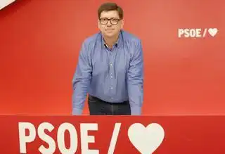Crisis en el PSOE: La Gestión del Caso Salazar Desata la Indignación de las Federaciones