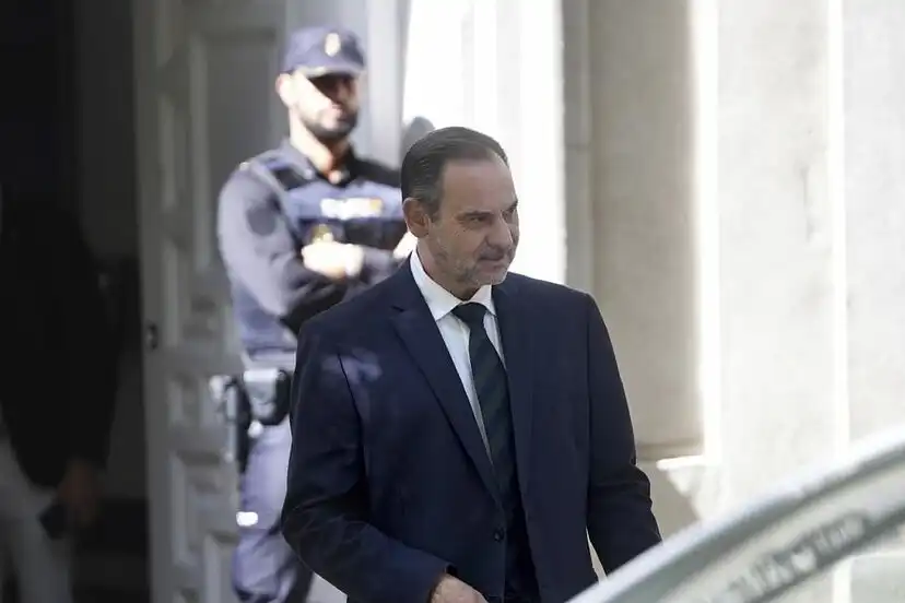 El PSOE bajo la lupa: el juez exige transparencia en los pagos en efectivo
