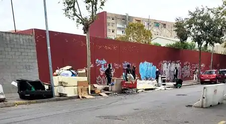 Desalojo inminente del asentamiento B9 en Badalona: una situación crítica