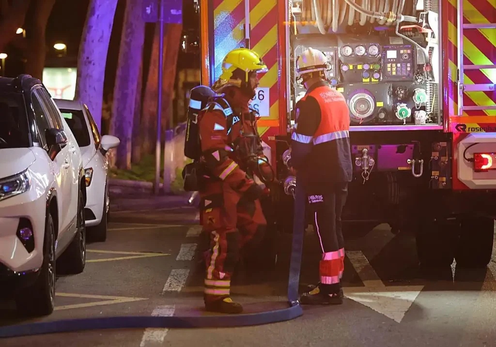 Incendio en Salamanca: Una anciana herida en un trágico suceso
