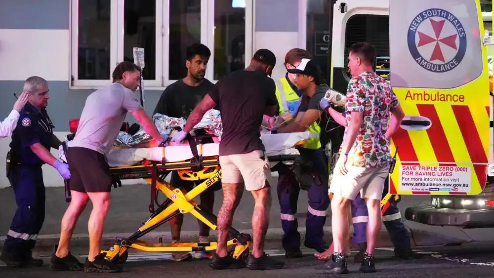 Incidente Violento en la Playa de Bondi Durante Celebración Judía