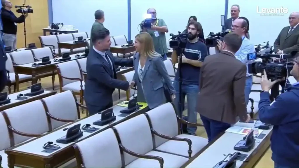 El Impacto de la Cobra de Rufián en la Comisión sobre la DANA