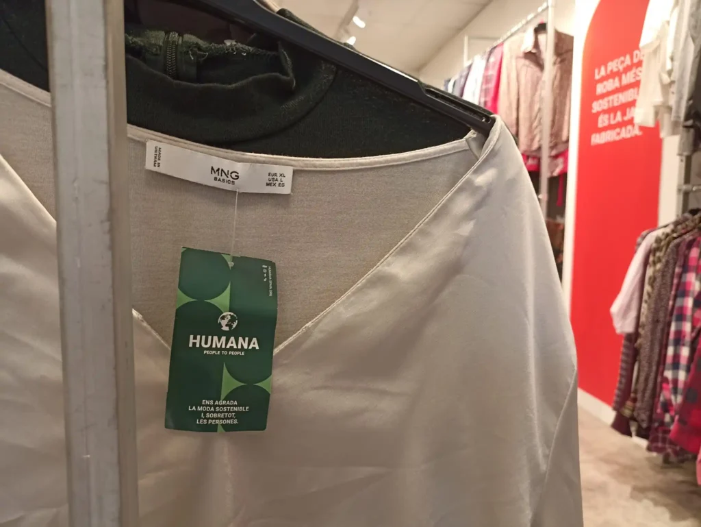Humana Expande su Presencia en Barcelona con una Nueva Tienda de Moda Sostenible
