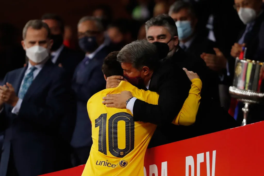 La Controversia de Laporta: Más Temor a Messi que al Caso Negreira