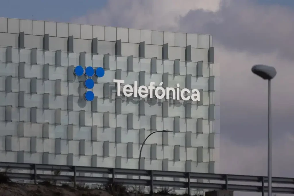 Telefónica y Sindicatos: Un Acuerdo que Marca el Futuro Laboral