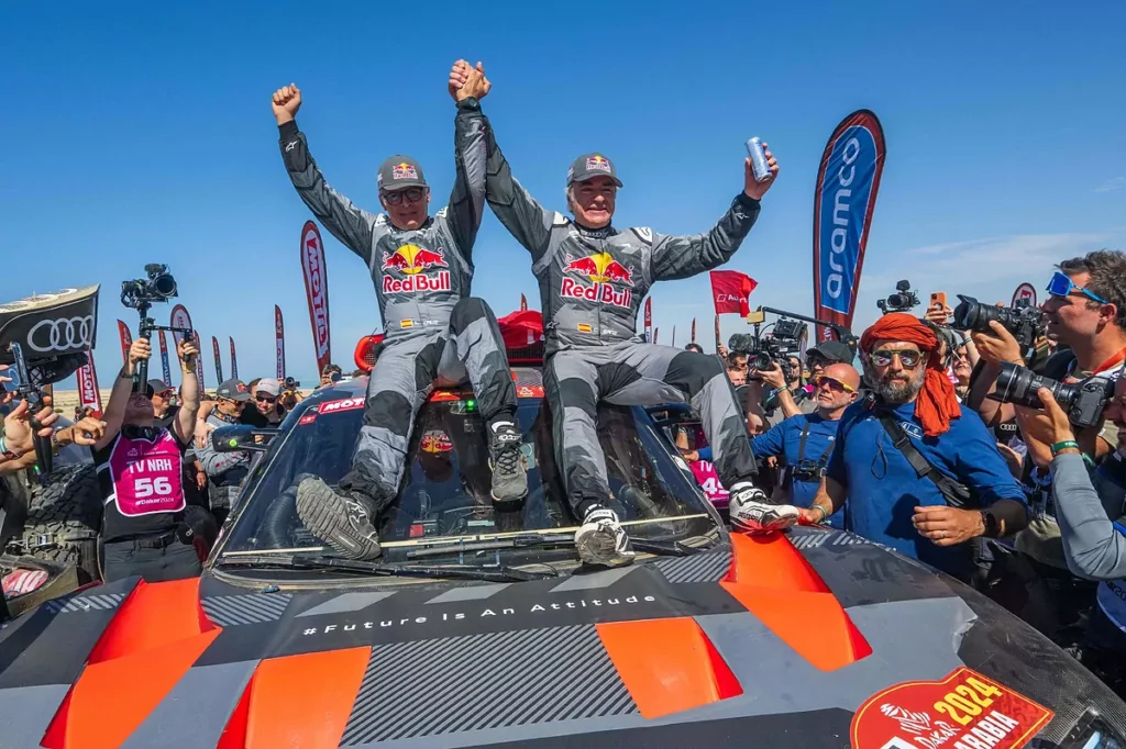 Carlos Sainz se Prepara para su Último Dakar: Un Viaje de Pasión y Desafíos