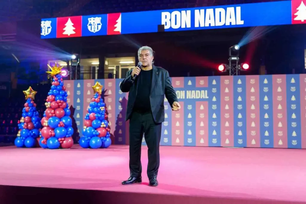 Laporta Responde a las Críticas en la Cena Navideña del Barça