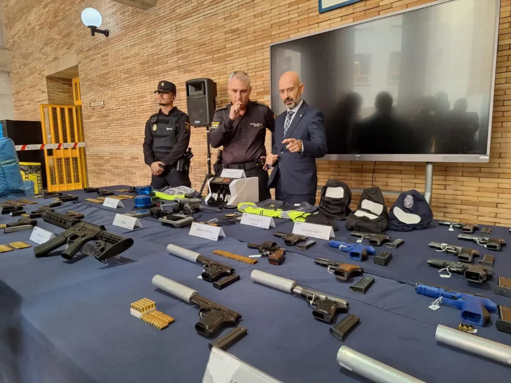 Desarticulación de una Banda de Narcotraficantes en Benalmádena