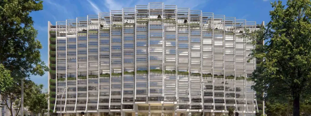 Transformación Urbana: El Impacto de AstraZeneca en l’Esquerra de l’Eixample