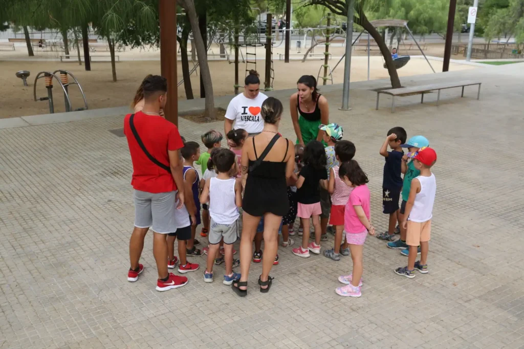 Impulso a la Inclusión Infantil en Barcelona: Más de 1.500 Niños Beneficiados en Verano
