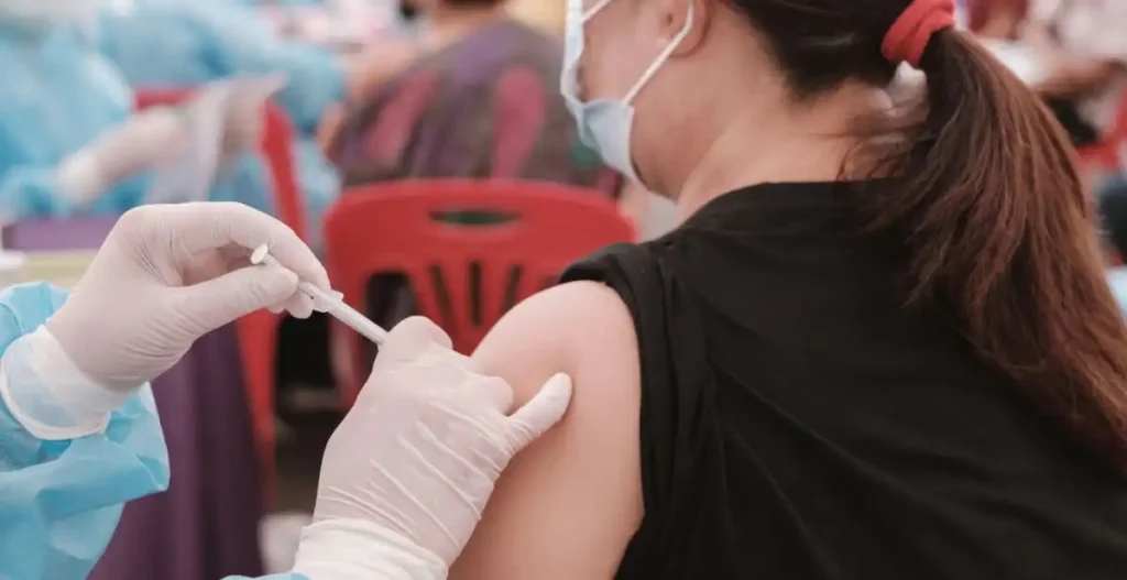La Vacuna Antigripal: Un Aliado Contra Coinfecciones Bacterianas