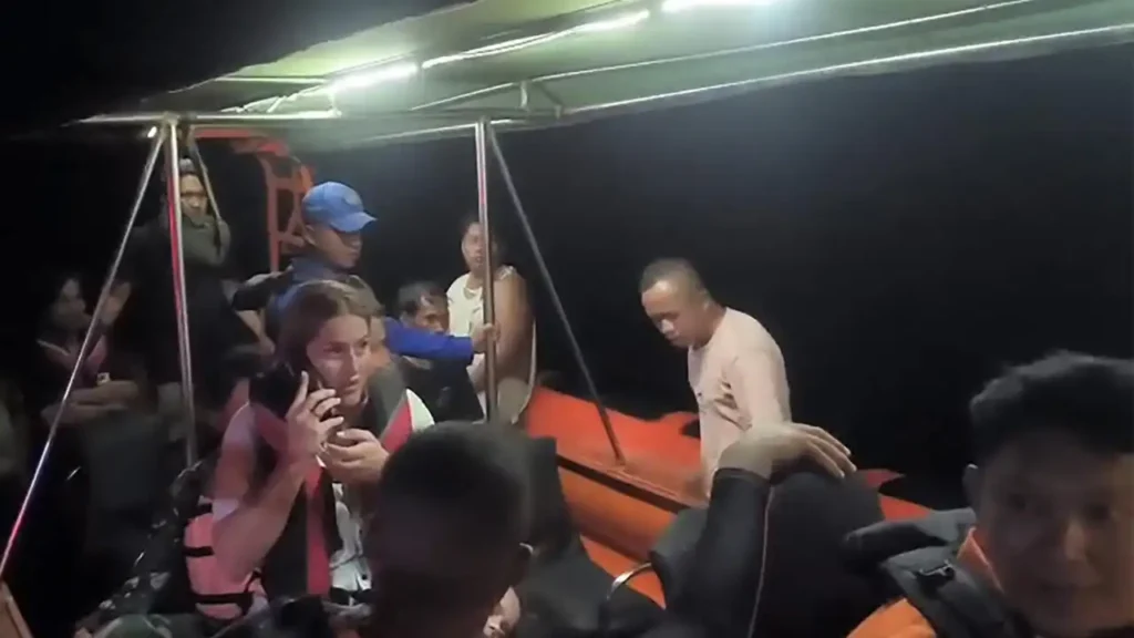 Búsqueda Intensificada de Cuatro Españoles Desaparecidos en Indonesia Tras Naufragio