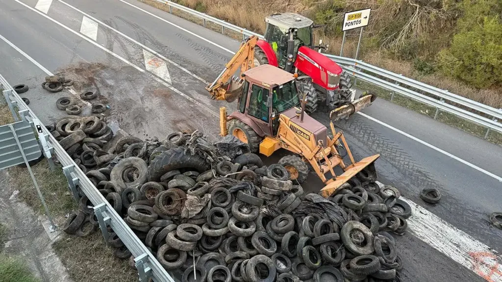 Agricultores Catalanes Protestan Contra el Acuerdo Mercosur: Claves de la Movilización