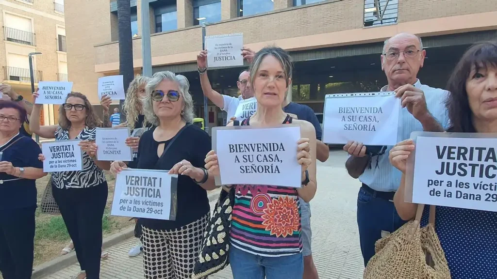 Tensión en el Juicio: La Jueza Cuestiona la Gestión de Mazón