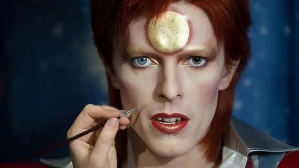 David Bowie: Una Década de Su Legado Musical y Cultural