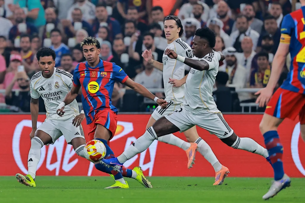 Análisis Crítico del Real Madrid Tras la Supercopa: ¿Un Equipo Pequeño?