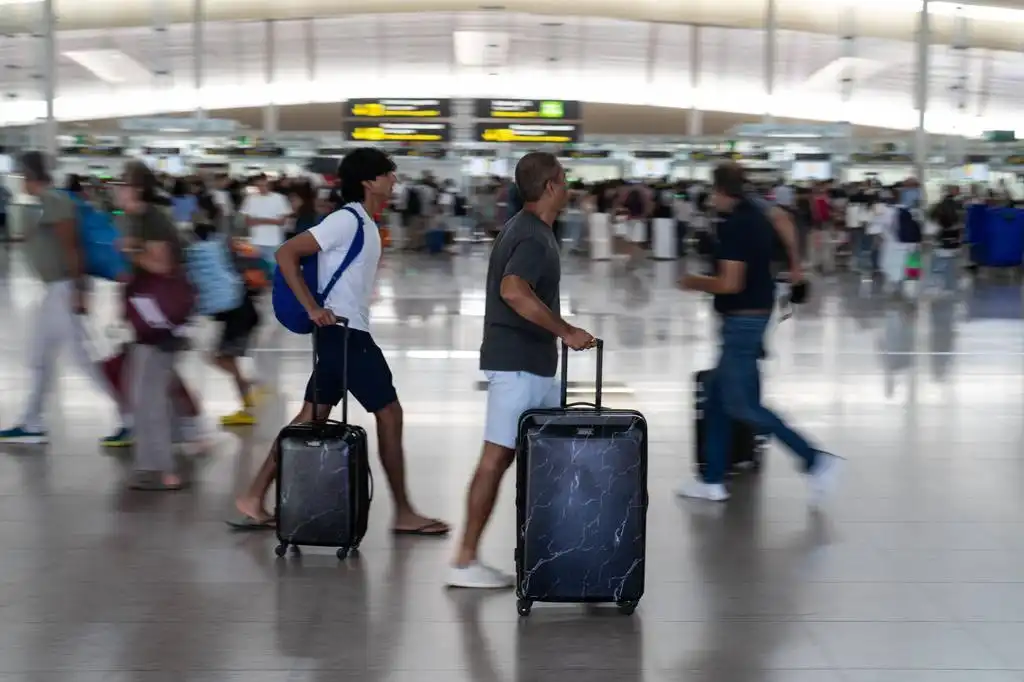 El Aeropuerto de Barcelona-El Prat: Un Año de Récords y Crecimiento Sostenido
