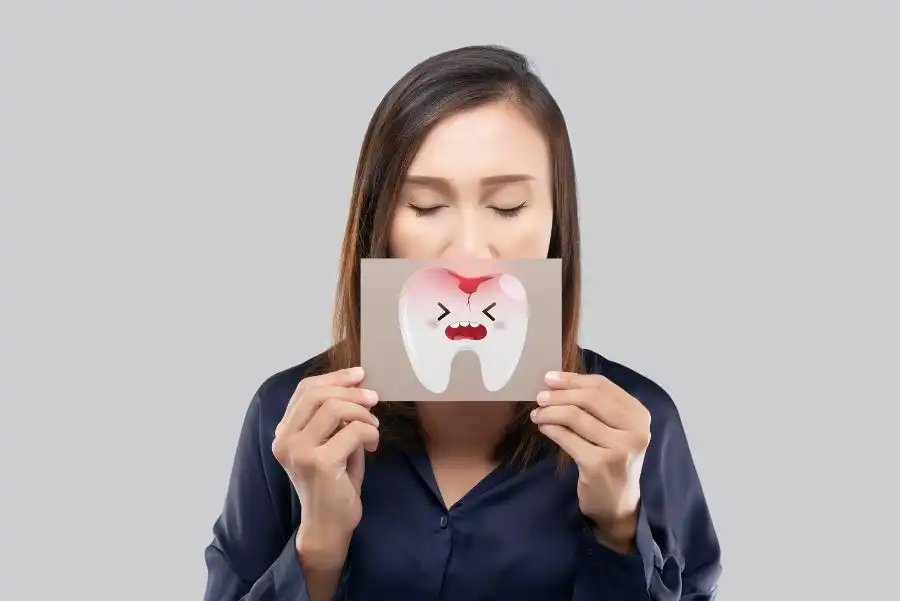 La Conexión Entre la Depresión y la Salud Bucodental: Un Vínculo Silencioso