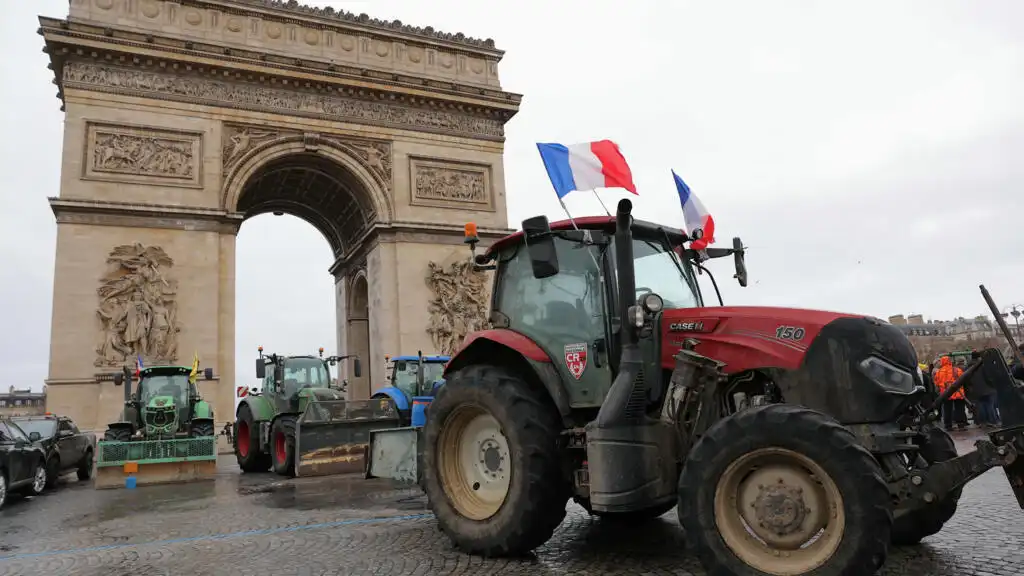 Protestas Agrícolas en París: La Lucha por la Soberanía Alimentaria