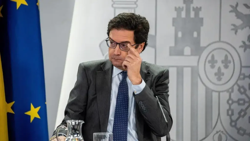 La Nueva Jornada Laboral de 35 Horas: Un Cambio Significativo para los Funcionarios