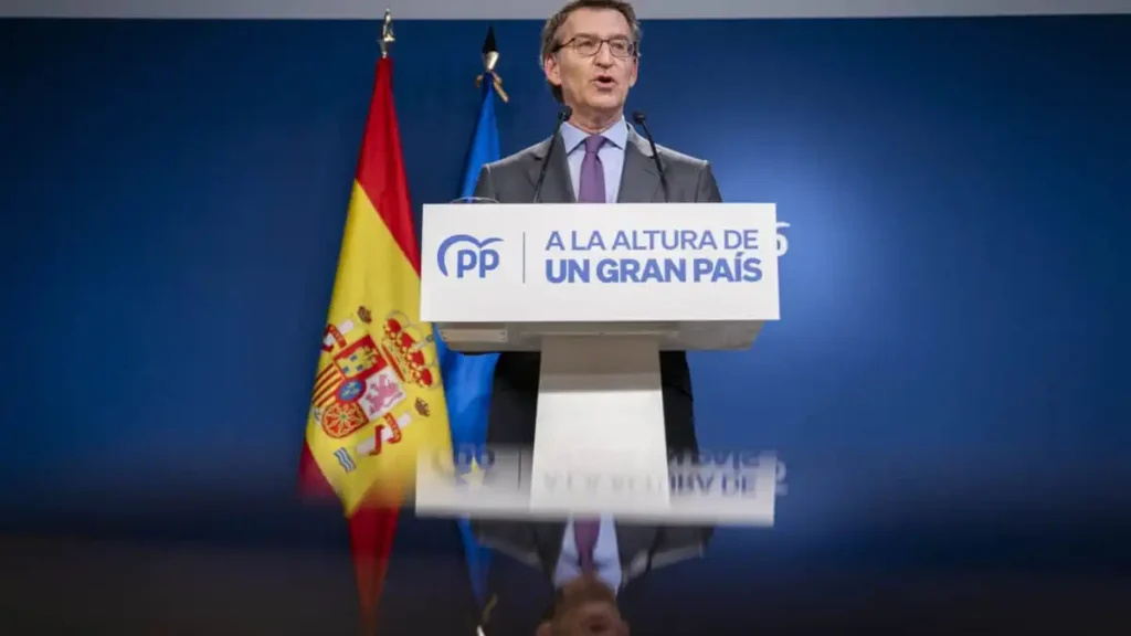 Feijóo Defiende su Asistencia a la Moncloa: Un Acto de Respeto Institucional