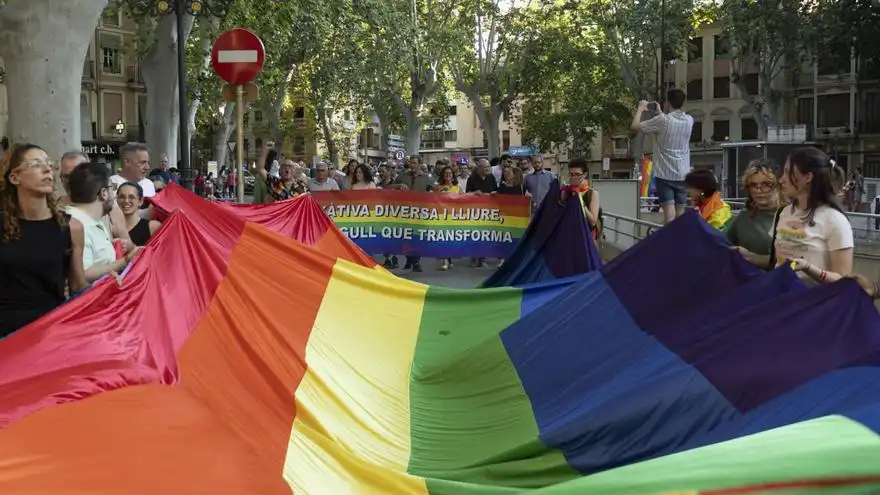 Xàtiva Brilla en Fitur LGTBI+ 2026 con el Baile de la Moma