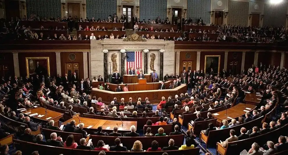 El Senado de EE.UU. Rechaza la Propuesta para Limitar las Acciones Militares en Venezuela