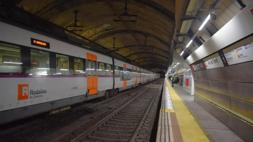 Desafíos en la Movilidad: La Crisis de Rodalies en Barcelona