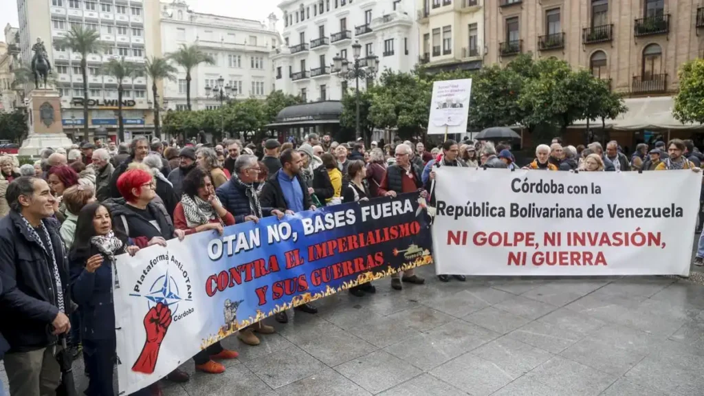 Córdoba se moviliza en apoyo a Nicolás Maduro: una manifestación con trasfondo político