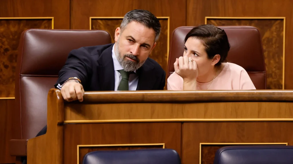 Vox Reestructura su Estrategia de Inmigración: Adiós a ‘Latinos por Abascal’