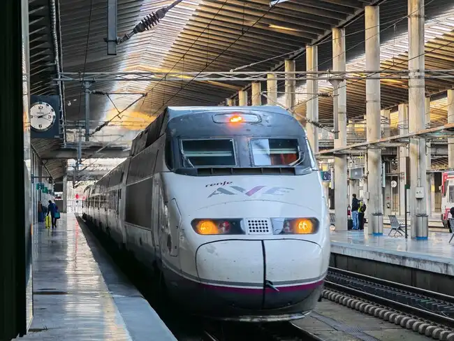 Crecimiento del Transporte Ferroviario en España: Un Éxito que Plantea Desafíos