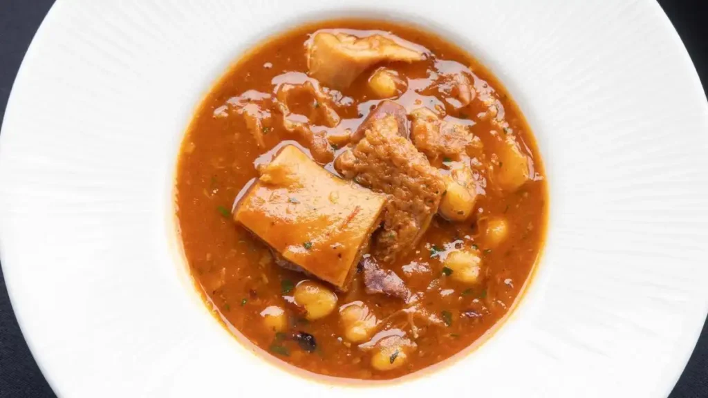 Los Mejores Restaurantes para Disfrutar de Callos en Barcelona