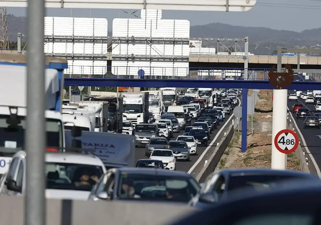 Accidente en la Autovía de Picanya Genera Retenciones Significativas