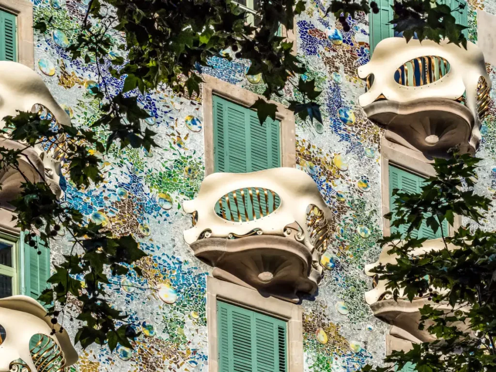 La Casa Batlló: Un Encuentro entre Danza y Arquitectura en el Año Gaudí